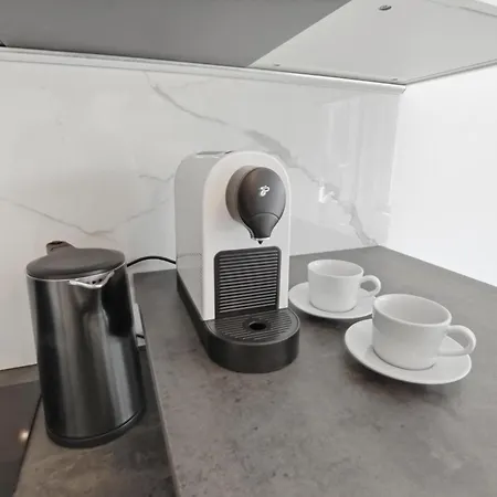 Ag Premiere - Modern With Balcony Near Center Appartement Bratislava